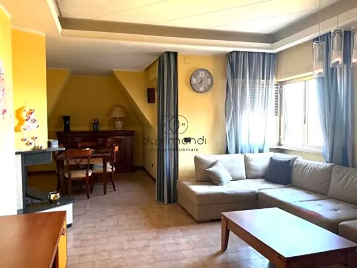 Appartamento con 5 locali in vendita in Via della Torre, Trevi