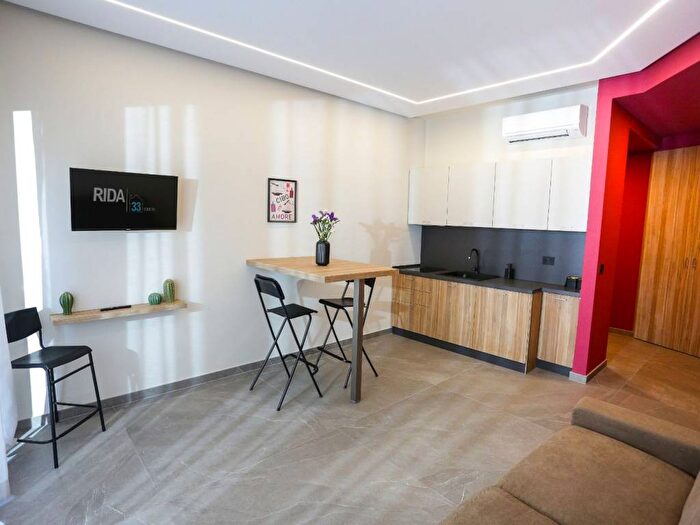 Appartamento bilocale in affitto in Via Pietro Mascagni, Vomero, Napoli