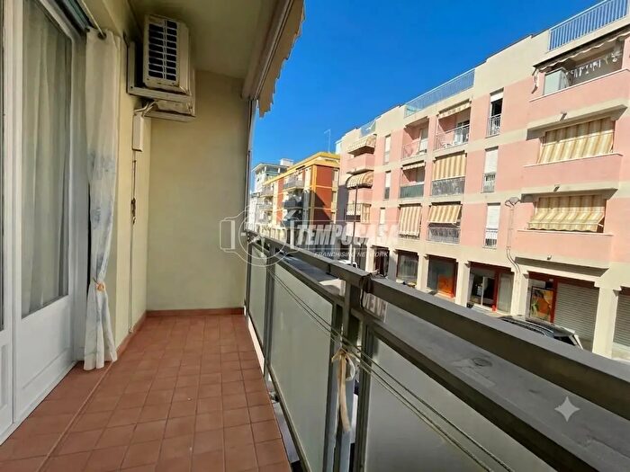 Appartamento bilocale in vendita in Via Adamello Lido degli Scacchi, Comacchio
