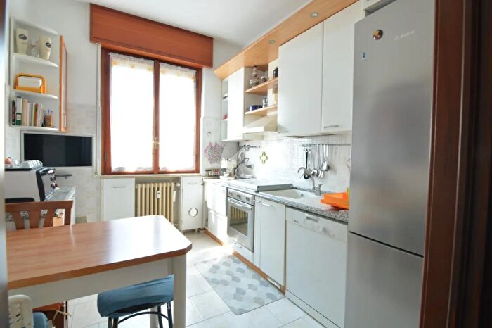 Appartamento trilocale in vendita in Via Gaetano Donizetti, Bernareggio