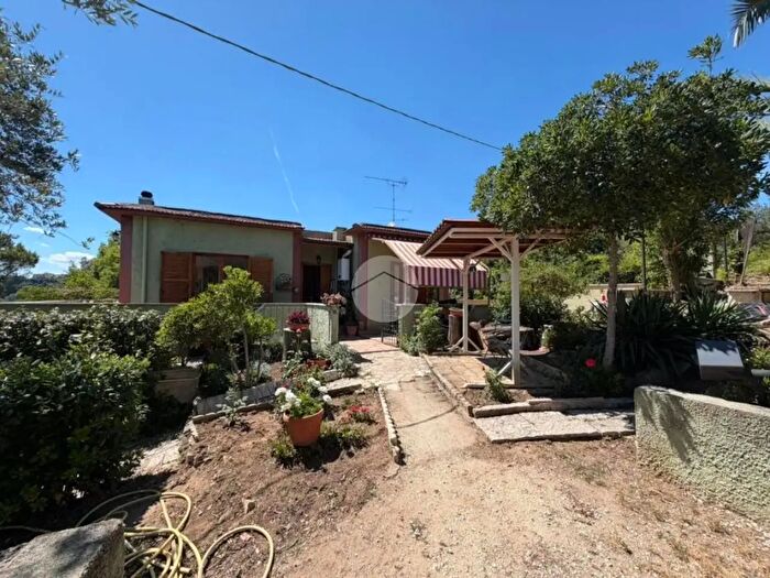 Casa con 5 locali in vendita in Via dei Pantanelli, Fara In Sabina