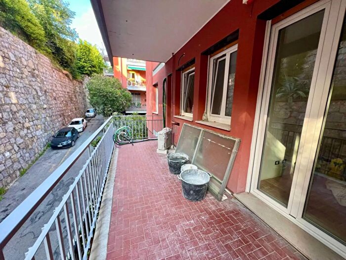 Appartamento trilocale in vendita in Corso Europa Genova, Genova