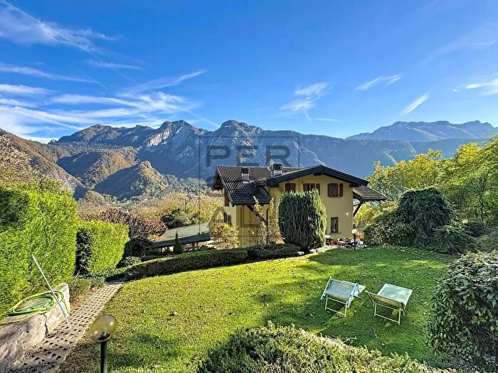 Casa con 7 locali in vendita in Marter di Roncegno, Roncegno