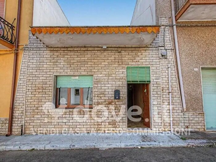 Appartamento trilocale in vendita in Via Cesare Battisti, Cellino San Marco