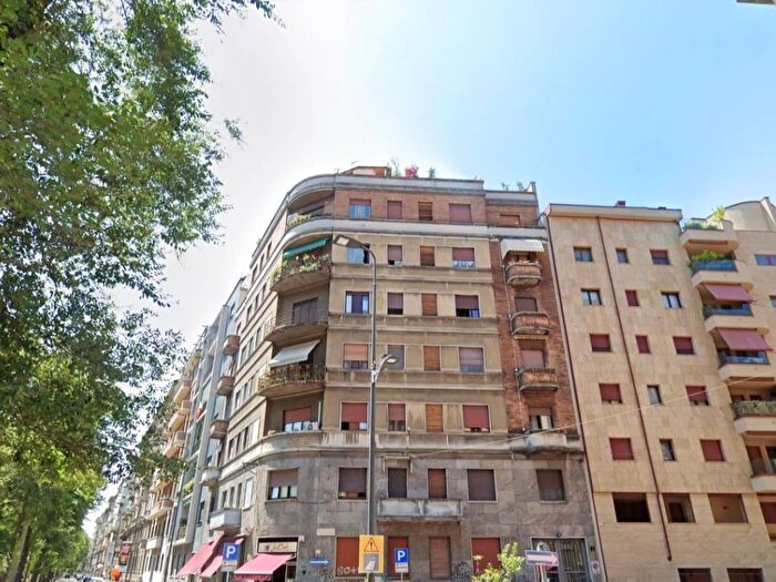Appartamento bilocale in affitto in Via Felice Poggi, Città Studi, Milano