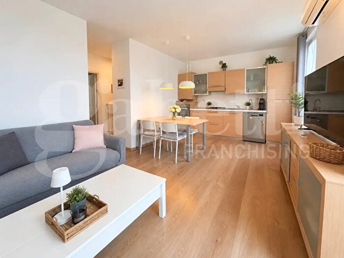 Appartamento quadrilocale in vendita in Via Trento Trieste, Borgio Verezzi