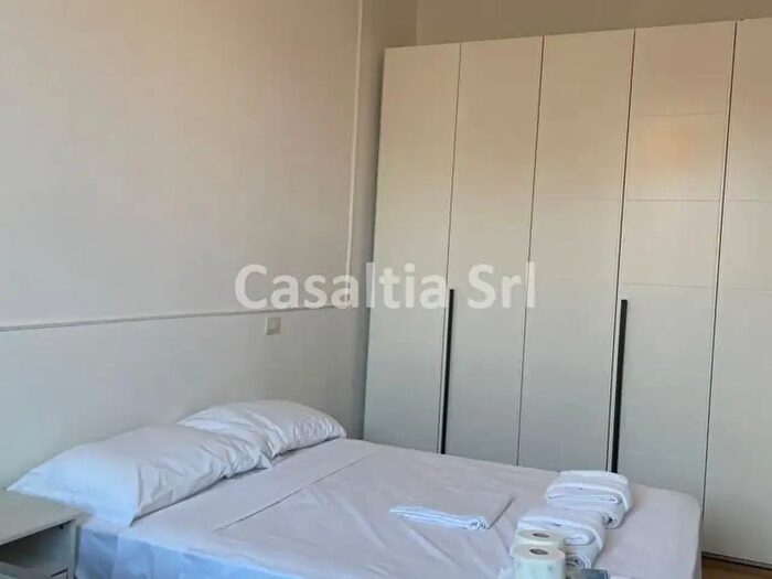Appartamento trilocale in affitto in Via Tribaldi, Milano