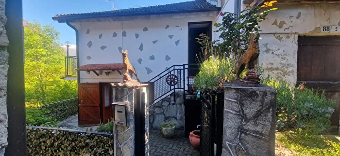 Casa quadrilocale in vendita in Frazione Balmassa, Ceres