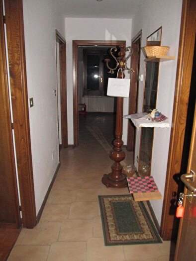 Appartamento con 6 locali in vendita in Sondrio