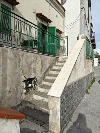 Casa quadrilocale in vendita in Via Tenente Luigi Rossi, Boscotrecase