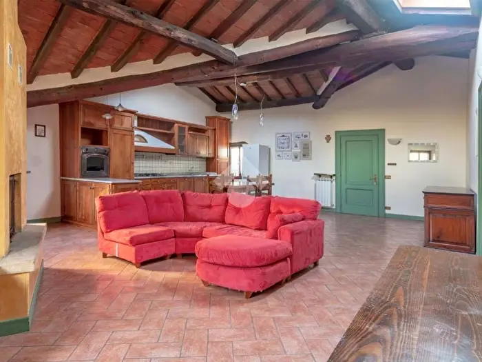 Casa trilocale in vendita in Via Magenta, Centro, Cellatica