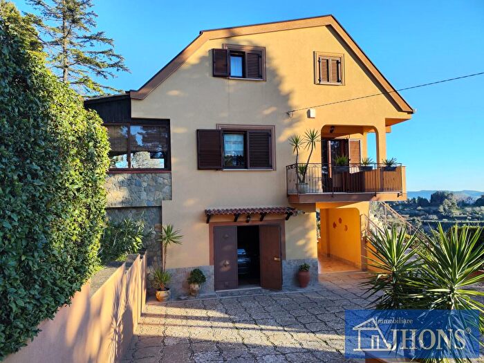 Casa in vendita in Strada Vicinale Jacopo, Enna