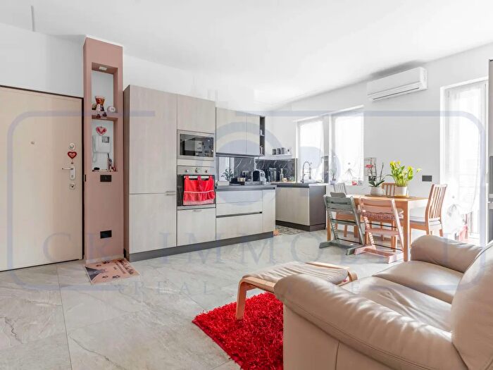 Appartamento trilocale in vendita in Via Giacomo Matteotti, Bollate