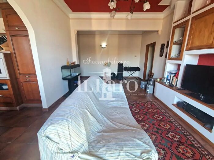Appartamento quadrilocale in vendita in Arno, Campi Bisenzio
