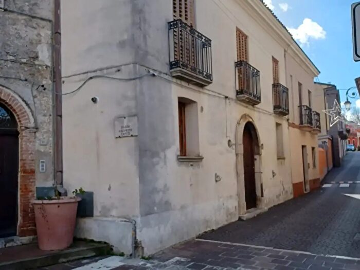 Casa in vendita in Via Roma, Grumento Nova