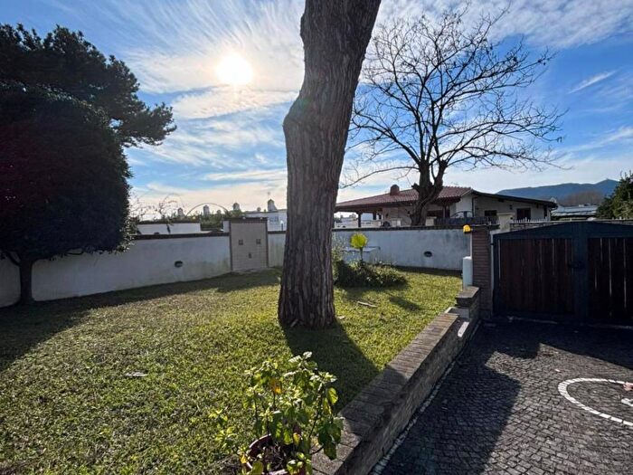 Casa trilocale in affitto in Via Terracina, Centro, San Felice Circeo