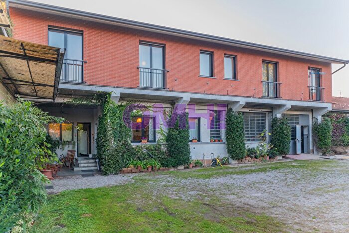 Casa con 5 locali in vendita in G dAnnunzio, Arsago Seprio