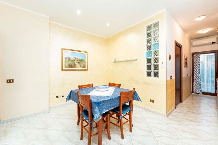 Casa con 5 locali in vendita in Via Risorgimento, Cinisello Balsamo