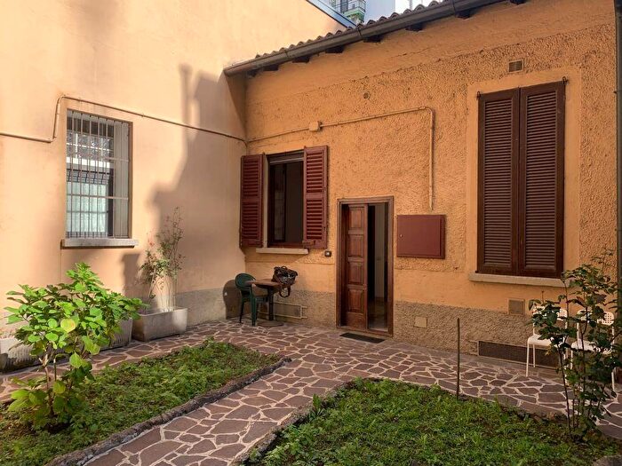 Appartamento monolocale in affitto in Via Sile, Corvetto, Milano