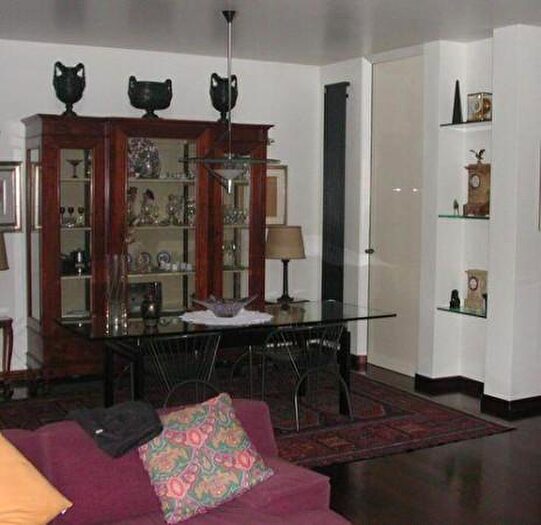 Appartamento con 6 locali in vendita in Reggio Emilia