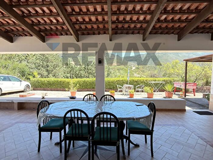Casa trilocale in vendita in Alghero