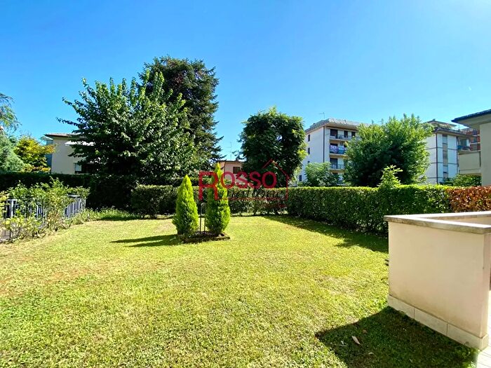 Appartamento trilocale in vendita in Via Lourdes Snc, Conegliano