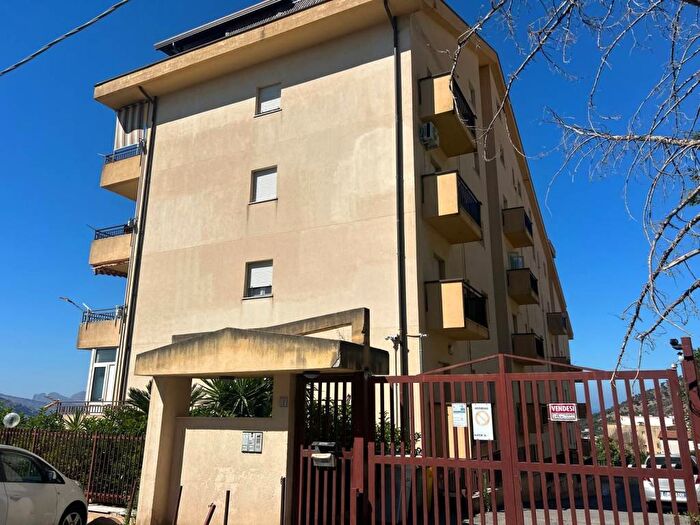 Appartamento trilocale in affitto in Fondo Buccheri, Villa Ciambra, Monreale