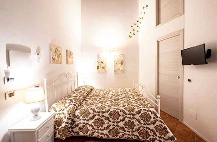 Appartamento bilocale in affitto in Via Porta di Mare, Centro Storico Teatro Verdi, Salerno