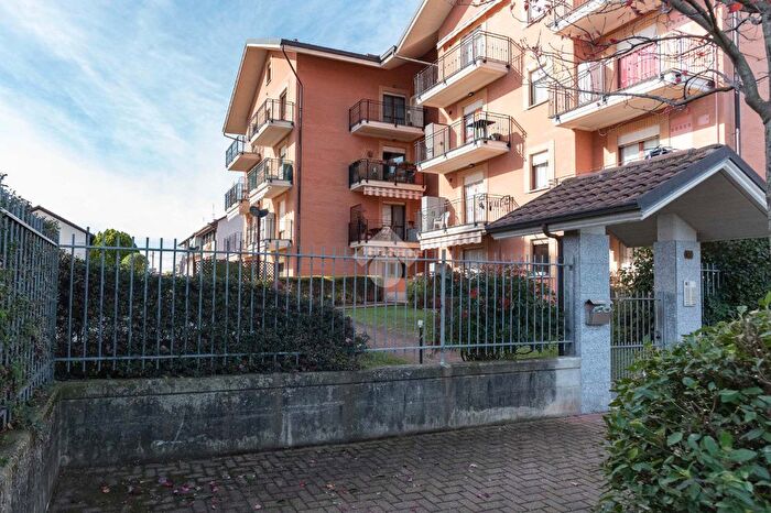 Appartamento trilocale in vendita in Via P Borsellino, Cirie