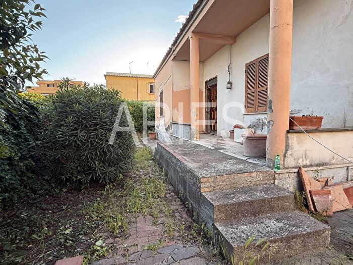 Casa trilocale in vendita in Via del Faro, Fiumicino