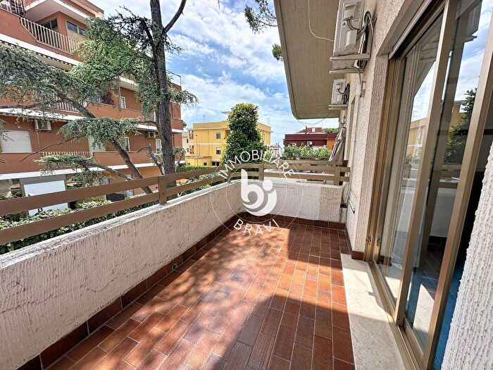Appartamento bilocale in affitto in Vialetto della Medusa, Centro, Santa Marinella