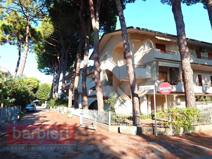 Appartamento trilocale in affitto in Viale Abruzzi, Pinarella, Cervia