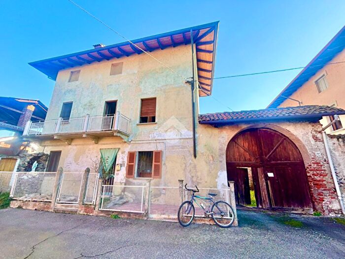 Case in Vendita e in Affitto - 3