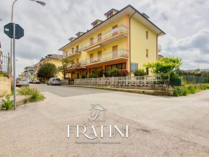 Appartamento con 5 locali in vendita in Via della Resistenza, Spinetoli