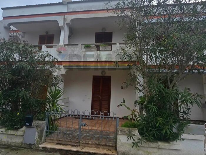 Casa trilocale in vendita in Villaggio Santa Rita, Galatone