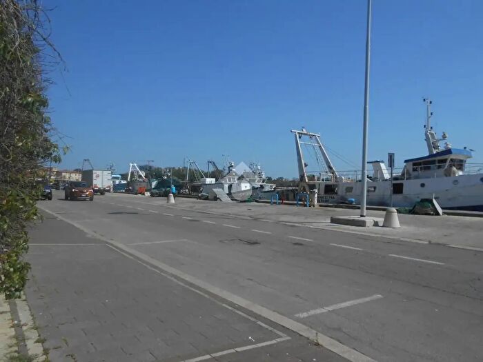 Appartamento quadrilocale in vendita in Via Caduti del Mare, Comacchio