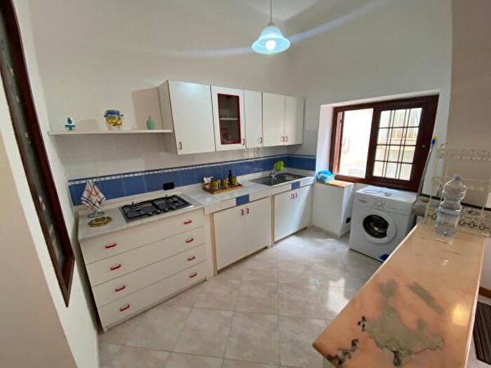 Appartamento trilocale in vendita in Cortile Aquila, Castellammare Del Golfo