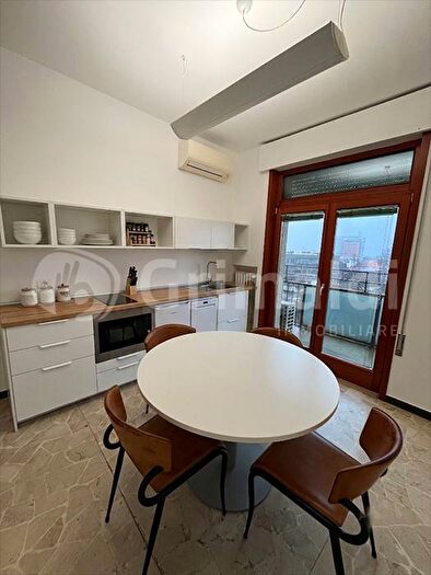 Appartamento con 6 locali in affitto in Via Degli Scrovegni, Scrovegni, Padova