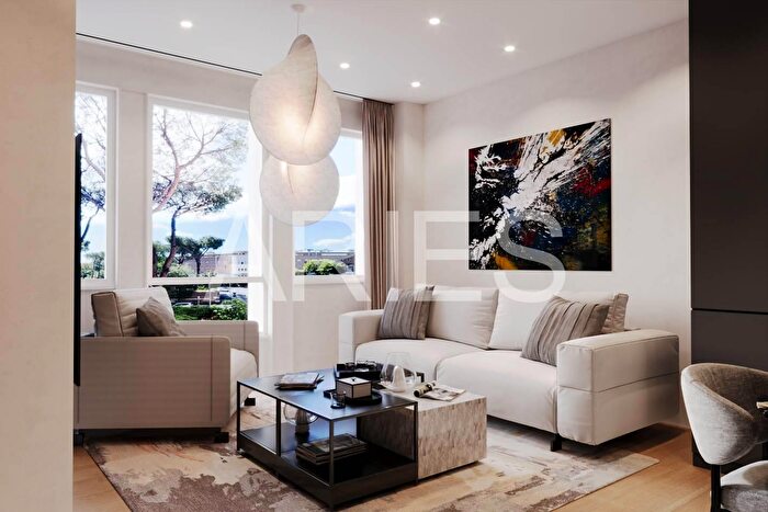 Appartamento bilocale in vendita in Via del Caucaso, Roma