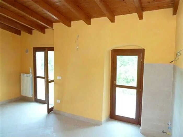 Appartamento trilocale in vendita in IV Novembre, Prela