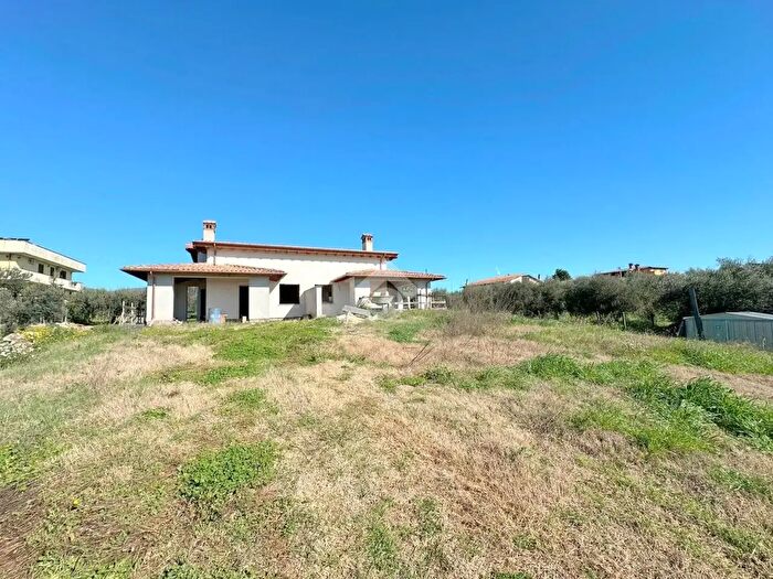 Casa con 5 locali in vendita in Via Cinelli, Velletri