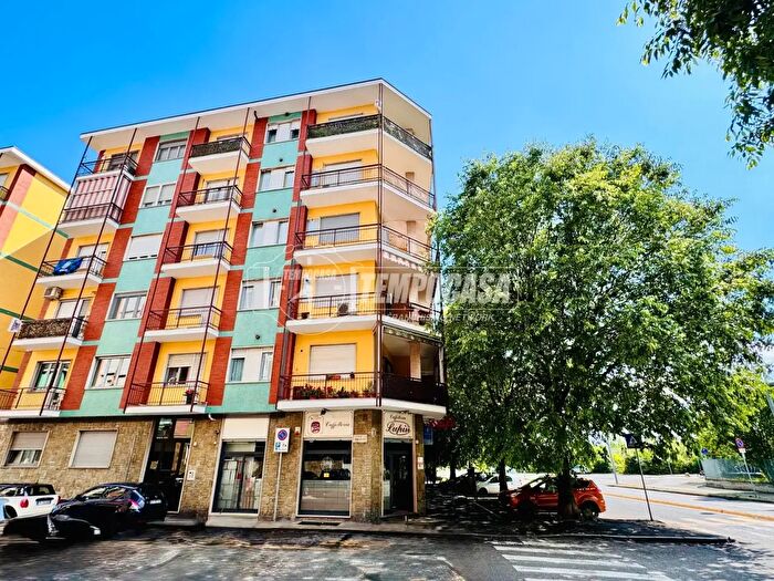 Appartamento quadrilocale in vendita in Via Monginevro, Settimo Torinese