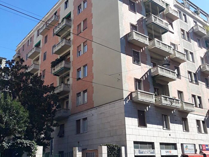 Appartamento monolocale in affitto in Viale Coni Zugna, Solari, Milano