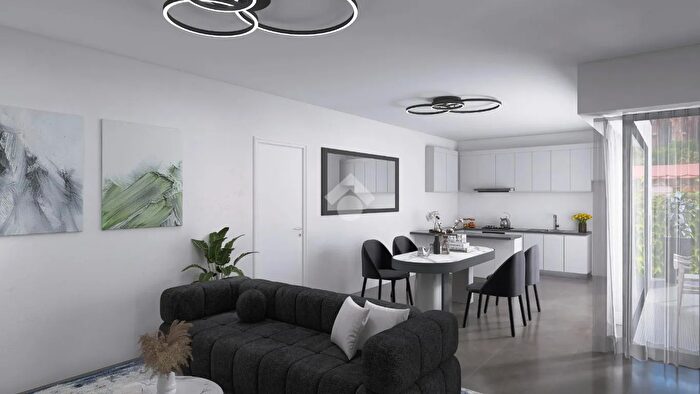 Appartamento trilocale in vendita in Via Santuario, Castel Mella