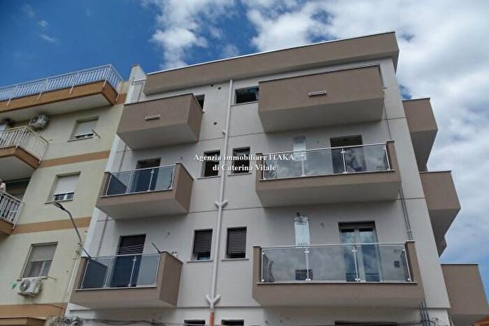 Appartamento con 5 locali in vendita in Via Boezio, Bagheria