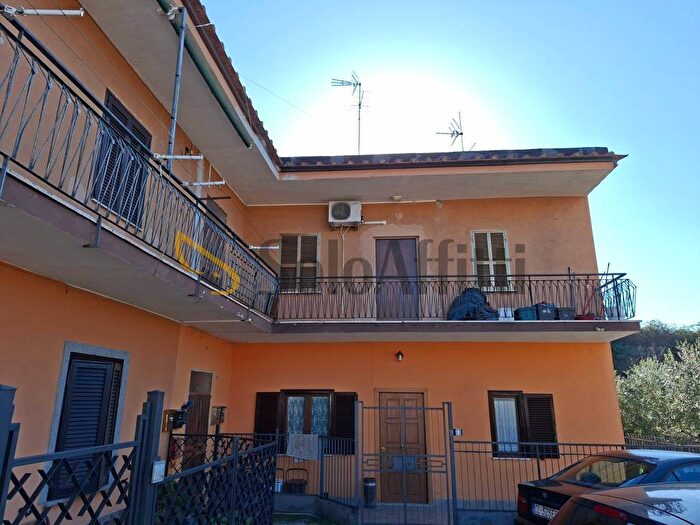 Appartamento trilocale in affitto in Via Roncigliano, Cecchina, Albano Laziale