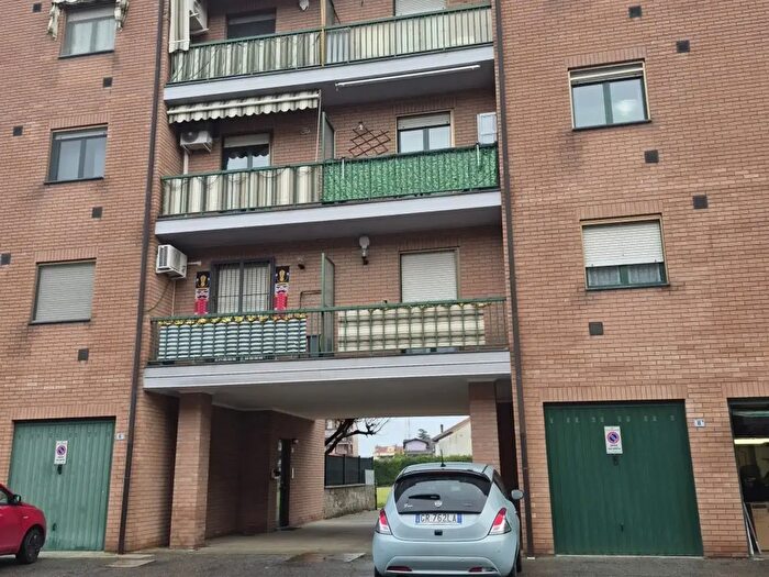 Appartamento trilocale in vendita in Via Umberto Terracini, Alessandria