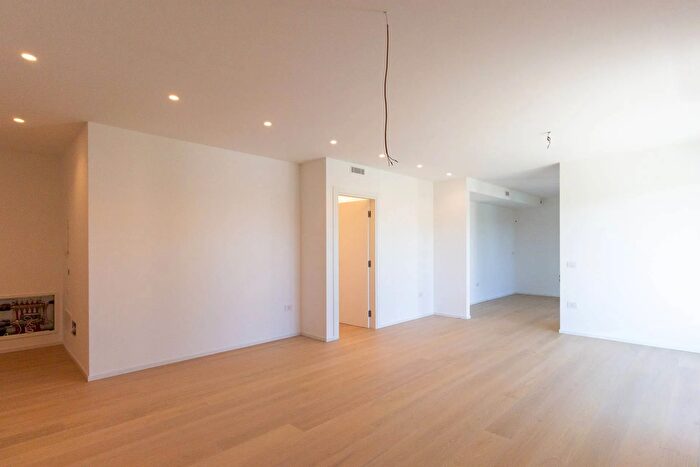 Appartamento con 5 locali in vendita in C Monteverdi, Sacile