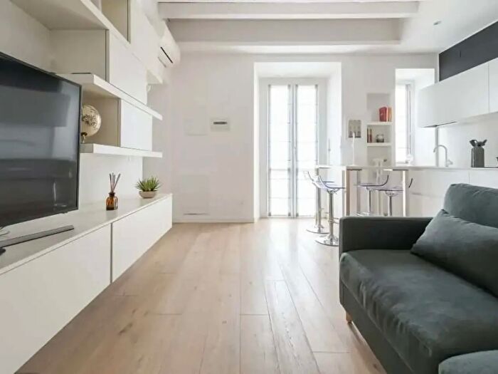 Appartamento monolocale in affitto in Via Vigevano, Milano