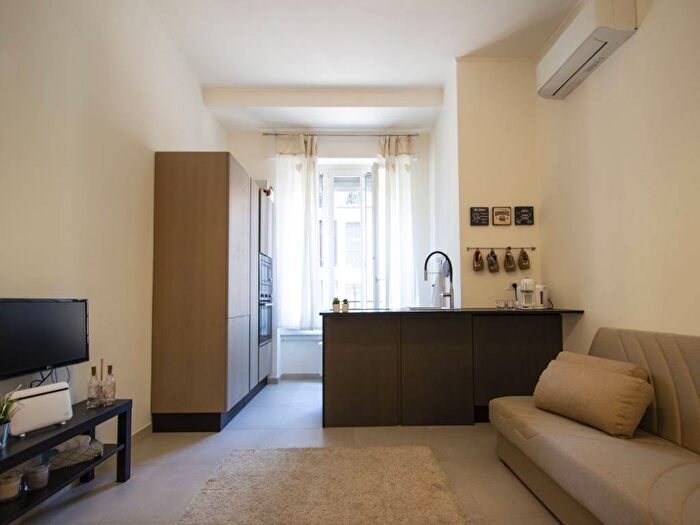 Appartamento bilocale in affitto in Corso di Porta Ticinese, Ticinese, Milano
